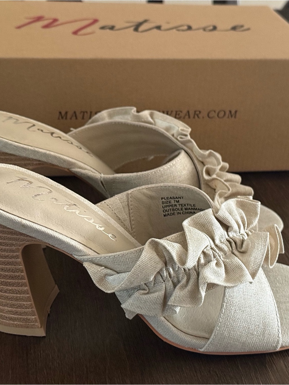Matisse Cream Ruffle Slide Sandals - Picture 3 of 9